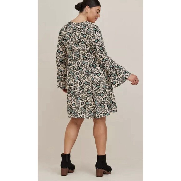 Torrid Size 2X Gauze Lace-Up Skater Dress Floral Tasseled Lined Boho Feminine - Picture 2 of 16